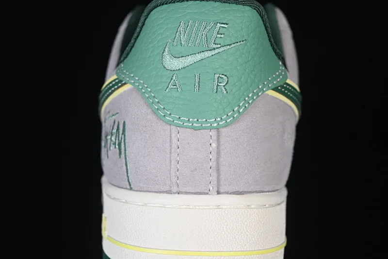 All categories Nk Air Force 1 Air Force series Nk Air Force 1 Low Air Force low-top Nike Air Force 1'07 Low Stussy co-branded Green Gray Pig Eight Air Force 1 low-top casual sneakers SS1979-007